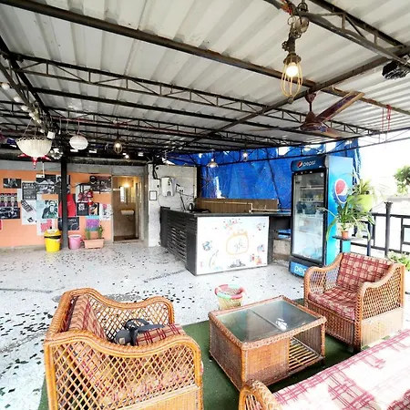 Maple The Hubz-Hostel-2